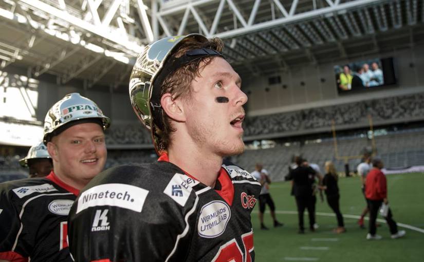 Harry Routledge celebrated with the Carlstad Crusaders in 2014 at Stockholm's Tele2 Arena.